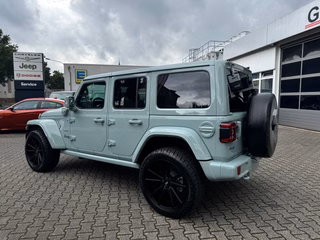 Jeep Wrangler Unlimited Rubicon 4xe Sonder-Umbau Komplettlackierung - bilder 10