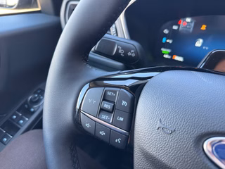 Ford Kuga Plug-In Hybrid Titanium +Winterpaket +GJR - bilder 8