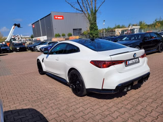 2026 BMW M4 Coupe - photo 5