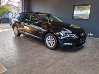 Volkswagen Passat Comfortline*Automatik*Navi*BMT*69.000 km* - bilder 4