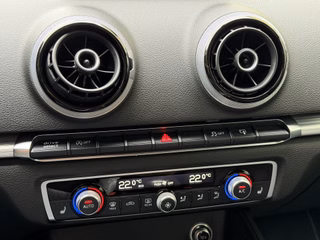 Audi A3 Limousine sport Bang & Olufsen LED Scheinw. - bilder 21