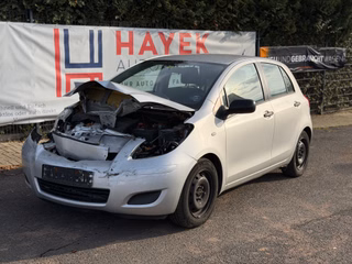 Toyota Yaris Cool+  Unfall Fahrtauglich Euro4;5 - bilder 1