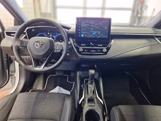 Toyota Corolla Touring Sports + Technik Paket - bilder 14