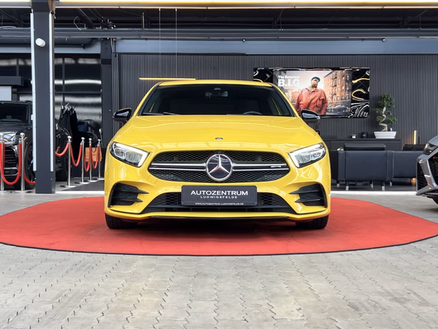 Mercedes-Benz A 35 AMG 4Matic Turbo MEMORY / SHZ / EDITION - foto 2