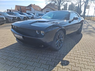 2022 Dodge Challenger SXT Coupe - photo 1