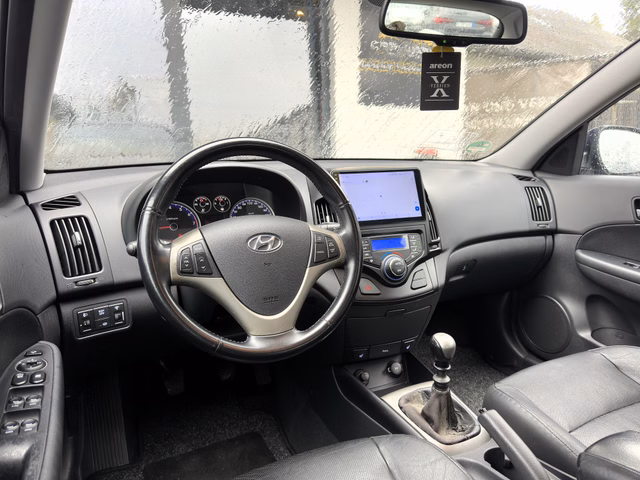 Hyundai i30 Premium Android/Stzhzng/Garantie - bilder 7