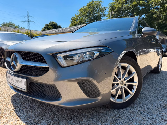 Mercedes-Benz A 250 DCT Kamera*Tempo*Navi*Memory - foto 1