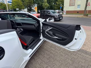 Chevrolet Camaro 2.0l Convertible RS - foto 17