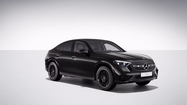 Mercedes-Benz GLC 300 4MATIC Coupe AMGLinePremiumPlus HUD Panorama Night New vehicle for sale | First registration 
