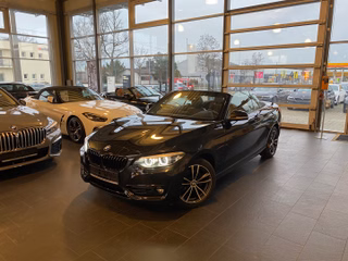 BMW 218d Cabrio Sport Line NAVI/Leder/17"LMR/RFK/PDC/Komfortzugang/Multif.Lenkrad