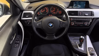 BMW 318 d  AUT. SHZ 2HAND SERVICE FULL BMW M-FELGEN PDC - photo 12