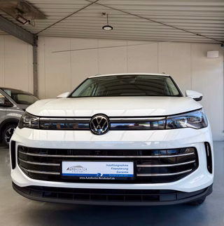 Volkswagen Tiguan Elegance Autom., IQ Light AHK 360Kamera Navi - foto 1