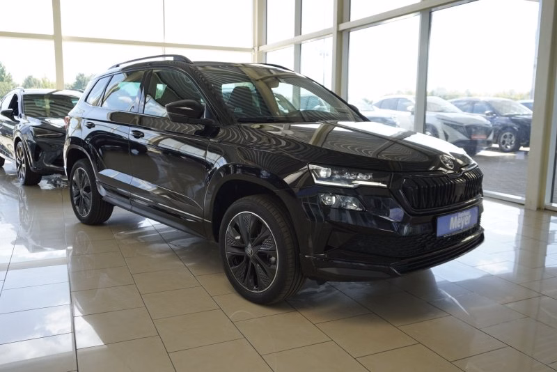 Skoda Karoq Sportline 1,5TSI DSG 4*J.Gar/aAHK/Matrix/Navi    **