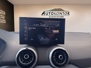 Audi Q2 S-Line Sport 35 Autom., Matrix Pano Kamera ACC - bilder 12