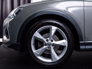 Audi Q3 35 TDI advanced  LED PANO VIRTUAL SHZ - bilder 6