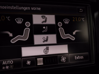 Volkswagen Touareg 3.0 TDI V6  BI-XENON PANO NAVI SPORT - foto 6