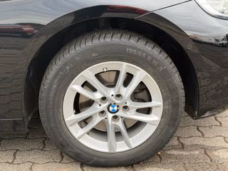 BMW 218 i Advantage 1.Hand/ 8 X Alu / - foto 8