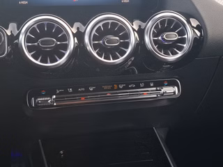 Mercedes-Benz B 220 4Matic AMG Line AUTOMATIK / AHK / NAVI / BURMESTER - bilder 8