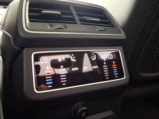 Audi A6 Limousine 45 TDI quattro sport MATRIX / ALCANTARA / TOP-VIEW - foto 13