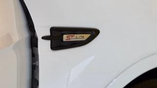 Ford Kuga ST-Line  AUTOMATIK SHZ CAM NAVI - foto 9