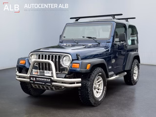 Jeep Wrangler 4.0 Sahara /4X4/HU NEU/RADIO/CD