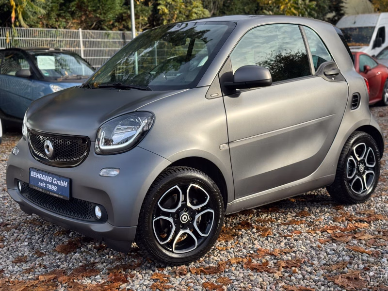 Smart ForTwo*PRIME*PANORAMA*LEDER*NAVI*EINPARKHILFE