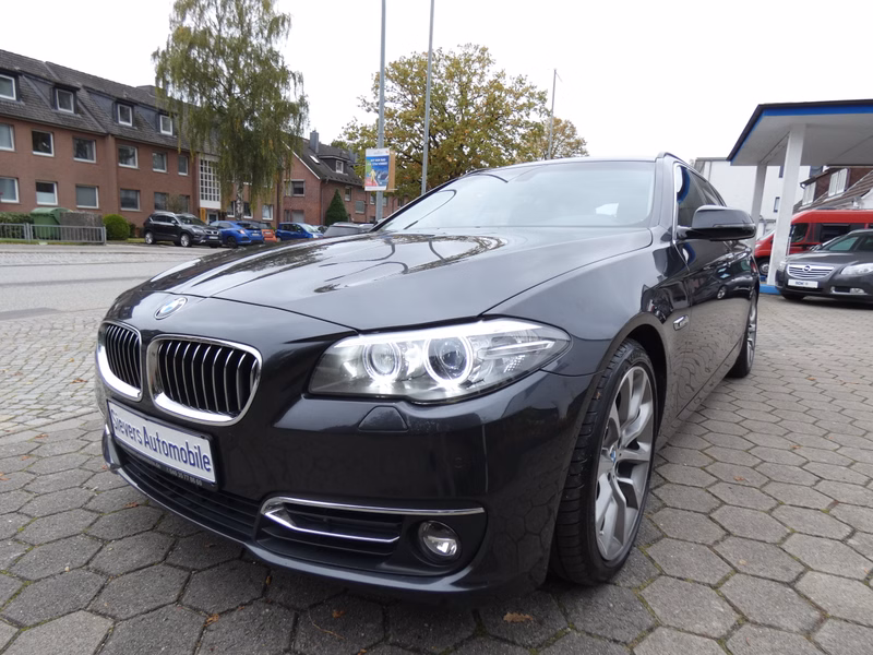 BMW 520d xDrive Luxury Line Panodach Navi Leder Xenon