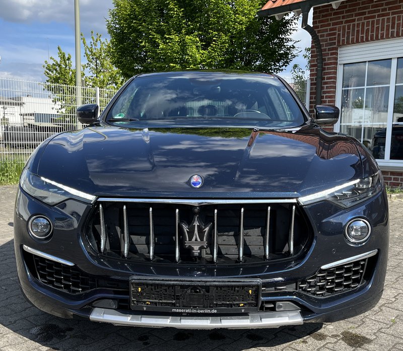 Maserati Levante PREMIUM HARMAN V6 LUFT Sitzheiz Panorama