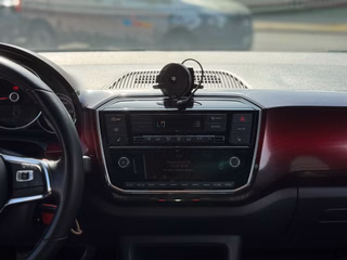 Volkswagen up! 1.0 TSI GTI - foto 26
