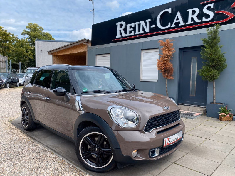 MINI COOPER S 4X4/PANO/XENON/NAVI/LEDER/HARMAN&KARDON