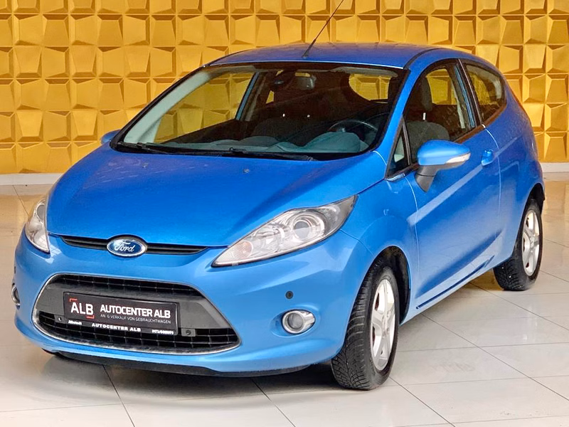 Ford Fiesta Titanium /KLIMA/LM-FELGE/HU NEU/