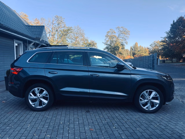 Skoda Kodiaq Style 4x4+Kamera+Navi+7-Sitzer+LED+ACC - bilder 6