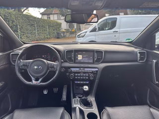 Kia Sportage GT-Line 4WD/Panorama/Kamera/ - foto 17