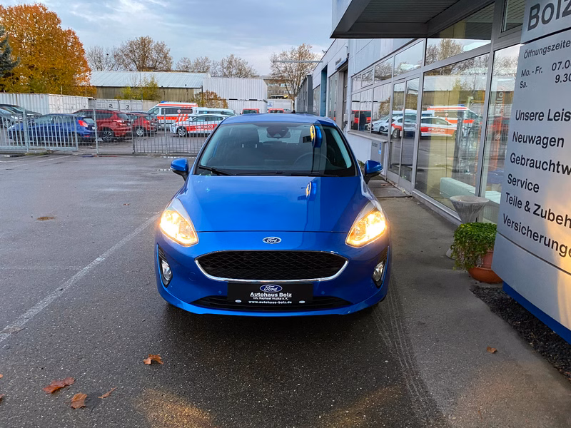 Ford Fiesta C&C - Navi - Kamera - Easy Driver P. - Winter P. - Top