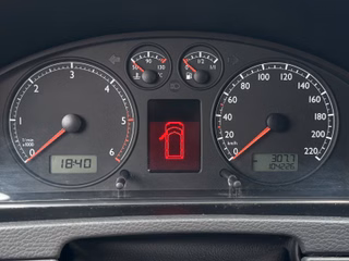 Volkswagen T5 2.5TDI Multivan*Aut*E-Rollstuhlrampe*Standhz* - foto 15