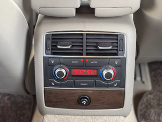 Audi A8 4.2 quattro - foto 28