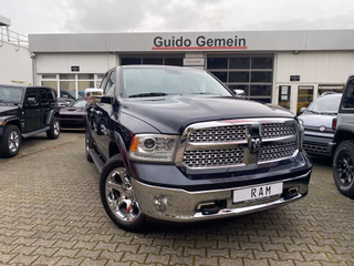 Dodge RAM 1500 Quad Cab Laramie 5.7 V8 4x4 Leder Navi - foto 1