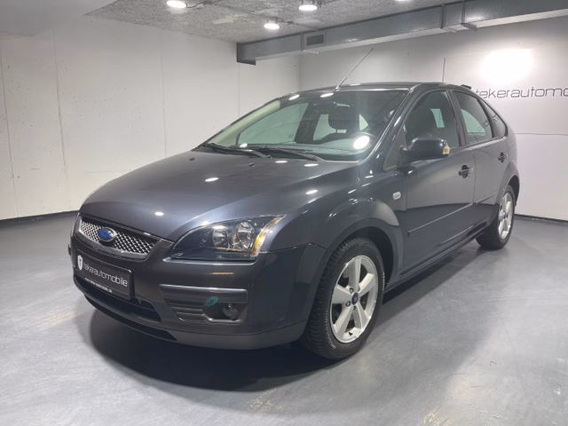Ford Focus Titanium Gebrauchtwagen Kaufen | EZ 04/2007