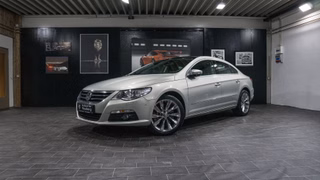Volkswagen Passat 3.6 V6 4Motion DSG /BI-XENON/KAMERA/NAVI/33 TKM