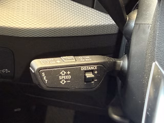 Audi Q2 S-Line Sport 35 Autom., Matrix Pano Kamera ACC - bilder 22