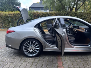Mercedes-Benz CLA 250/AMG Line - foto 12