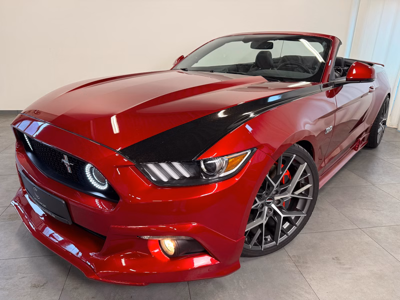 Ford Mustang GT 5.0 Cabrio BODYKIT 21" 1.HAND LEDER