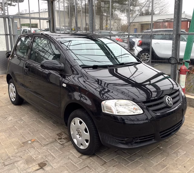 Volkswagen Fox 1.2  1.HAND/SCHIEBEDACH/TÜV NEU - photo 1