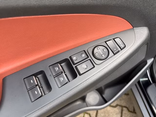 Hyundai TUCSON Premium 2WD Winterräder Pano - bilder 15