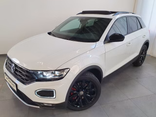 Volkswagen T-ROC 2.0 TDI DSG Sport BLACK STYLE PANO LED