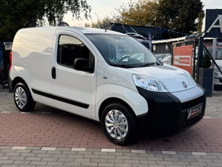 Fiat Fiorino 1.4 Kasten AHK*M+S*EU5*60TKM*TÜV NEU