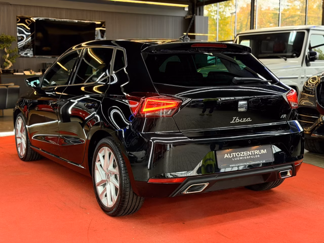 SEAT Ibiza FR-Line LED / LANE-ASSIT / TEMP / DSG / PDC / SHZ / START-STOP / - foto 4