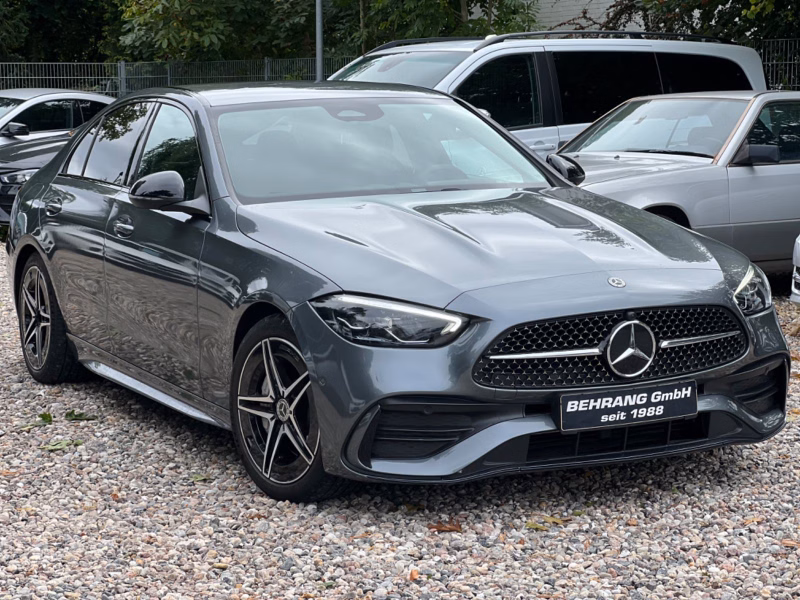 Mercedes-Benz C180 AMG-LINE+NIGHTPAKET*CARPLAY*1.HAND*