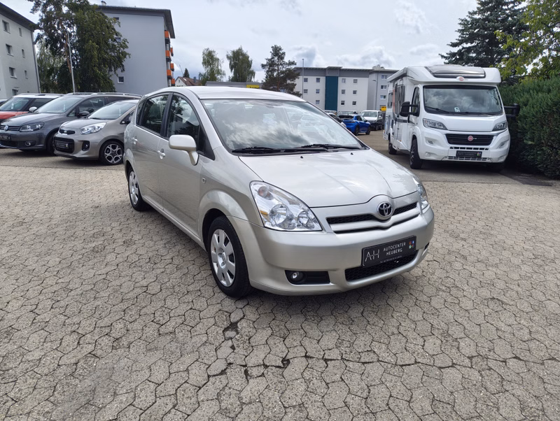 Toyota Corolla Verso  KLIMAAUTO TEMPOMAT PDC