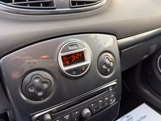 Renault Clio III Luxe 1.6*Automatik*Standheizung*TÜV NEU - foto 7